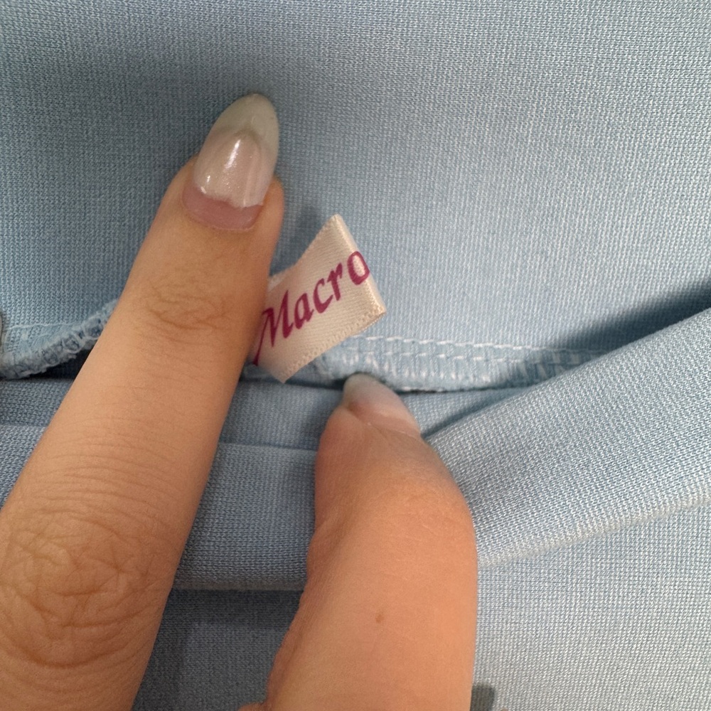 Elegant Blue Pencil Skirt - Picture 6 of 7